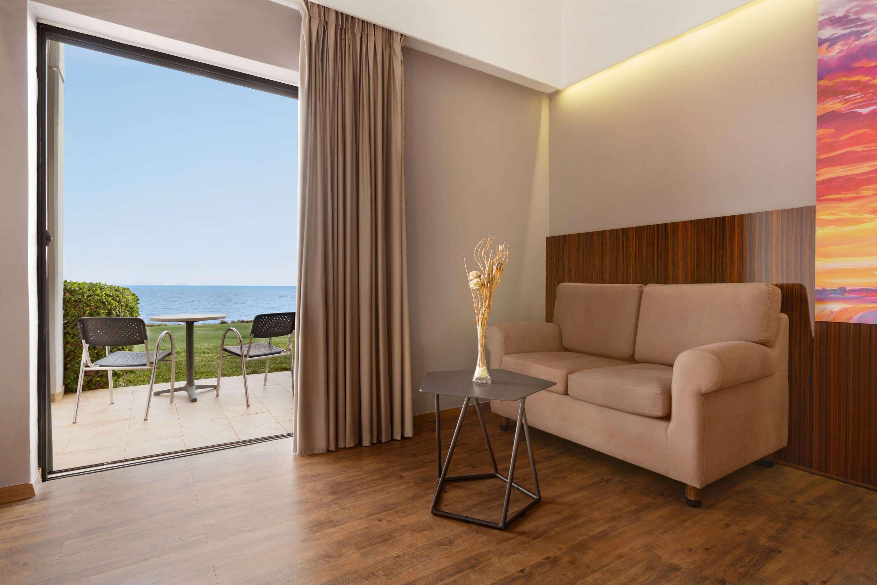 色雷斯温德姆华美达广场酒店 亚历山德鲁波利斯 外观 照片 A 3D rendering of a living room