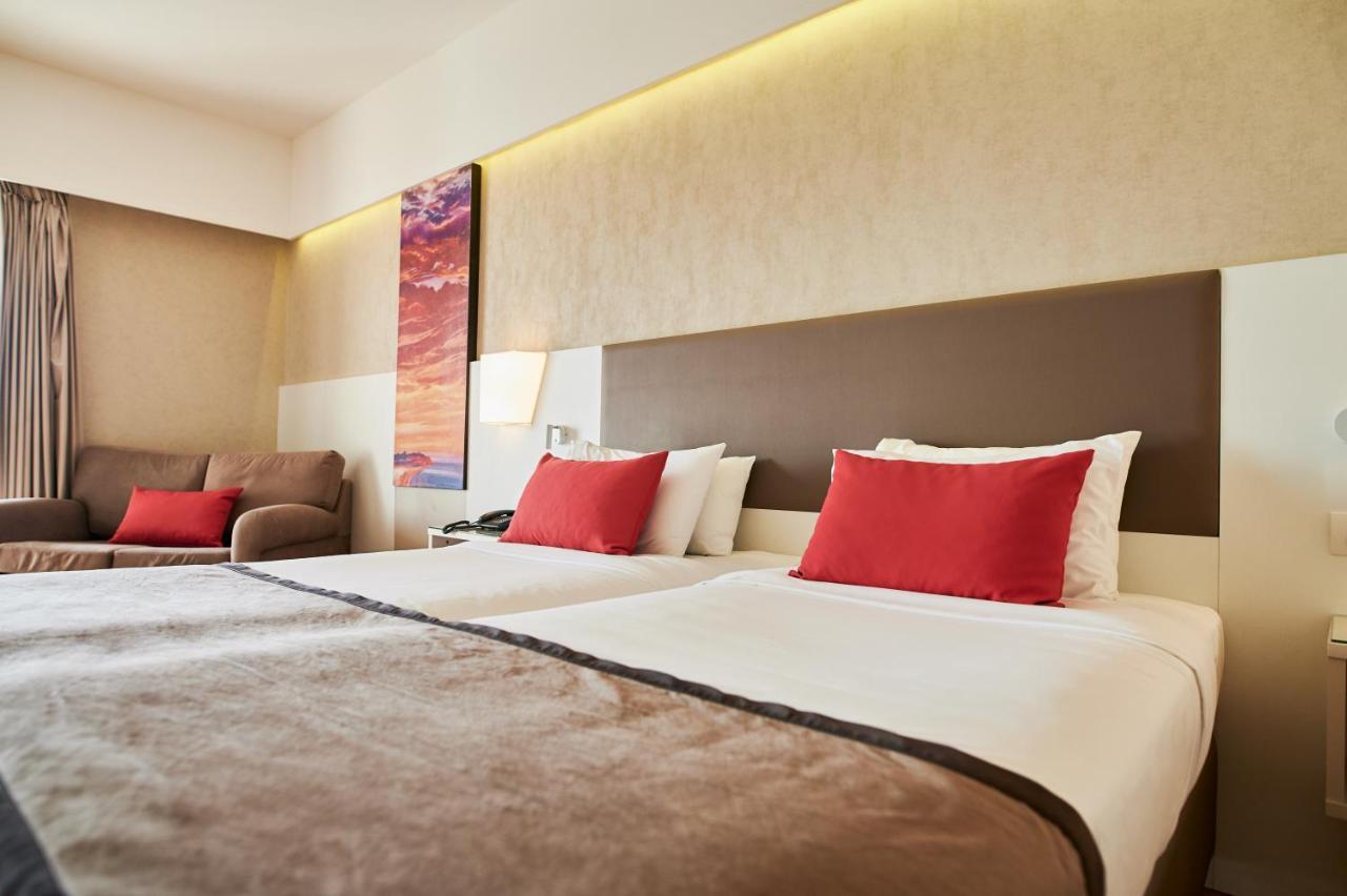 色雷斯温德姆华美达广场酒店 亚历山德鲁波利斯 外观 照片 A room at the hotel